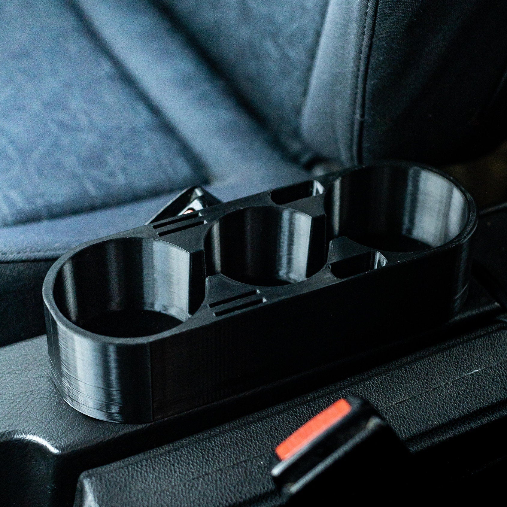 Getränkehalter für BMW 3er (E30) – Exklusives Design & perfekte Passform - Exact Designs