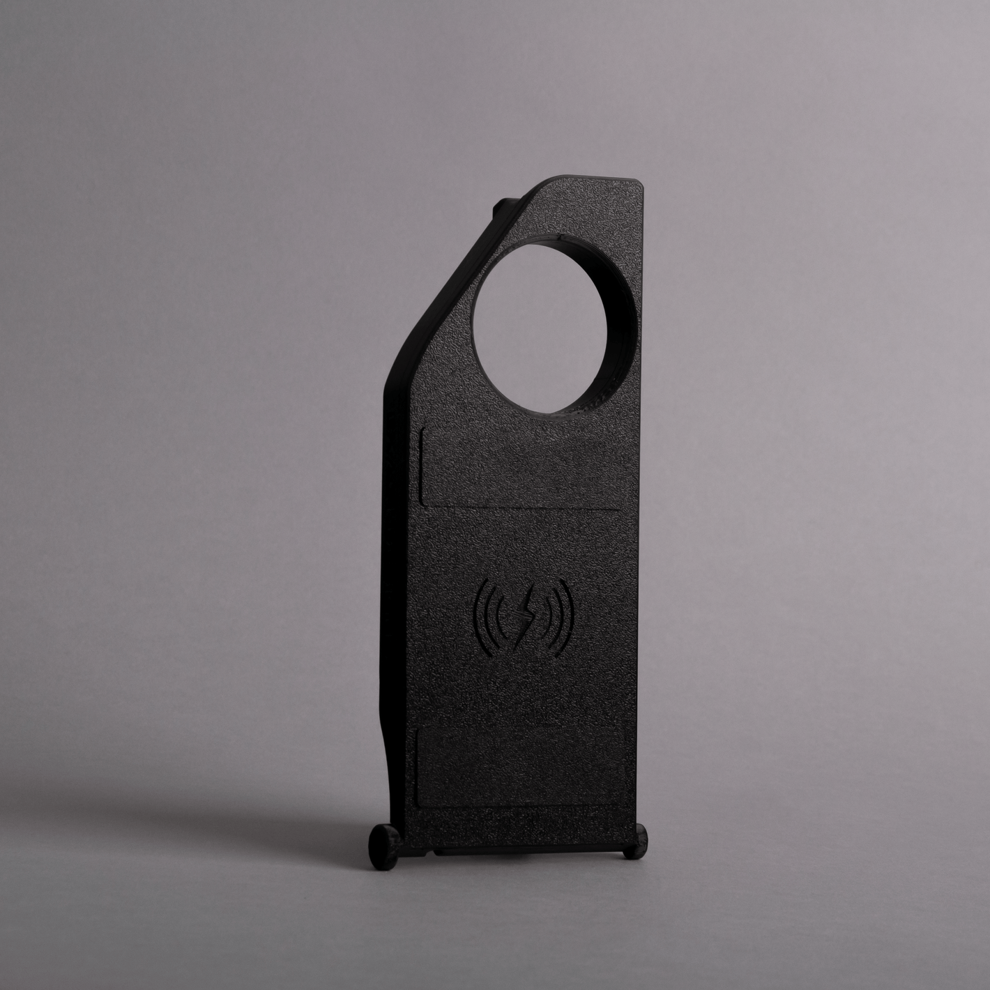 Kabelloses Ladegerät mit integriertem Getränkehalter für BMW 5er Serie (E60/E61) - Exact Designs