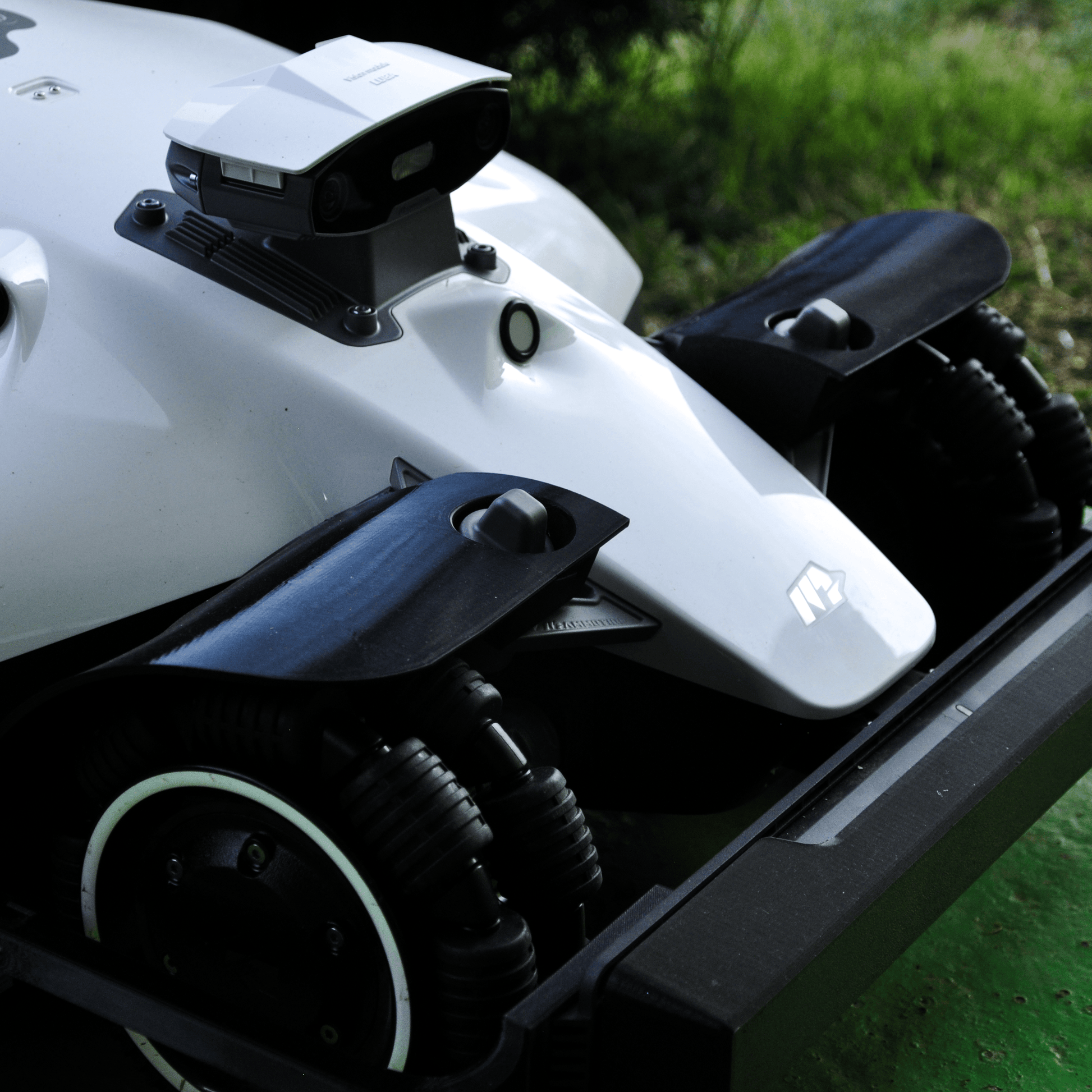 Schutzkotflügel für Mähroboter Mammotion Luba 1, 2 & 2X - Exact Designs